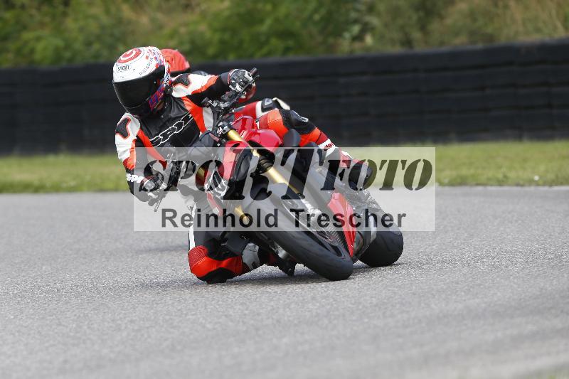 Archiv-2025/25 10.06.2025 MaxRacing ADR/Gruppe rot/40